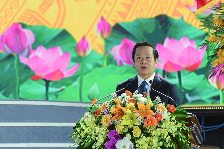 Đồng chí Phạm Quang Ngọc, Phó Bí thư Tỉnh ủy, Chủ tịch UBND tỉnh phát biểu tại Lễ kỷ niệm. 